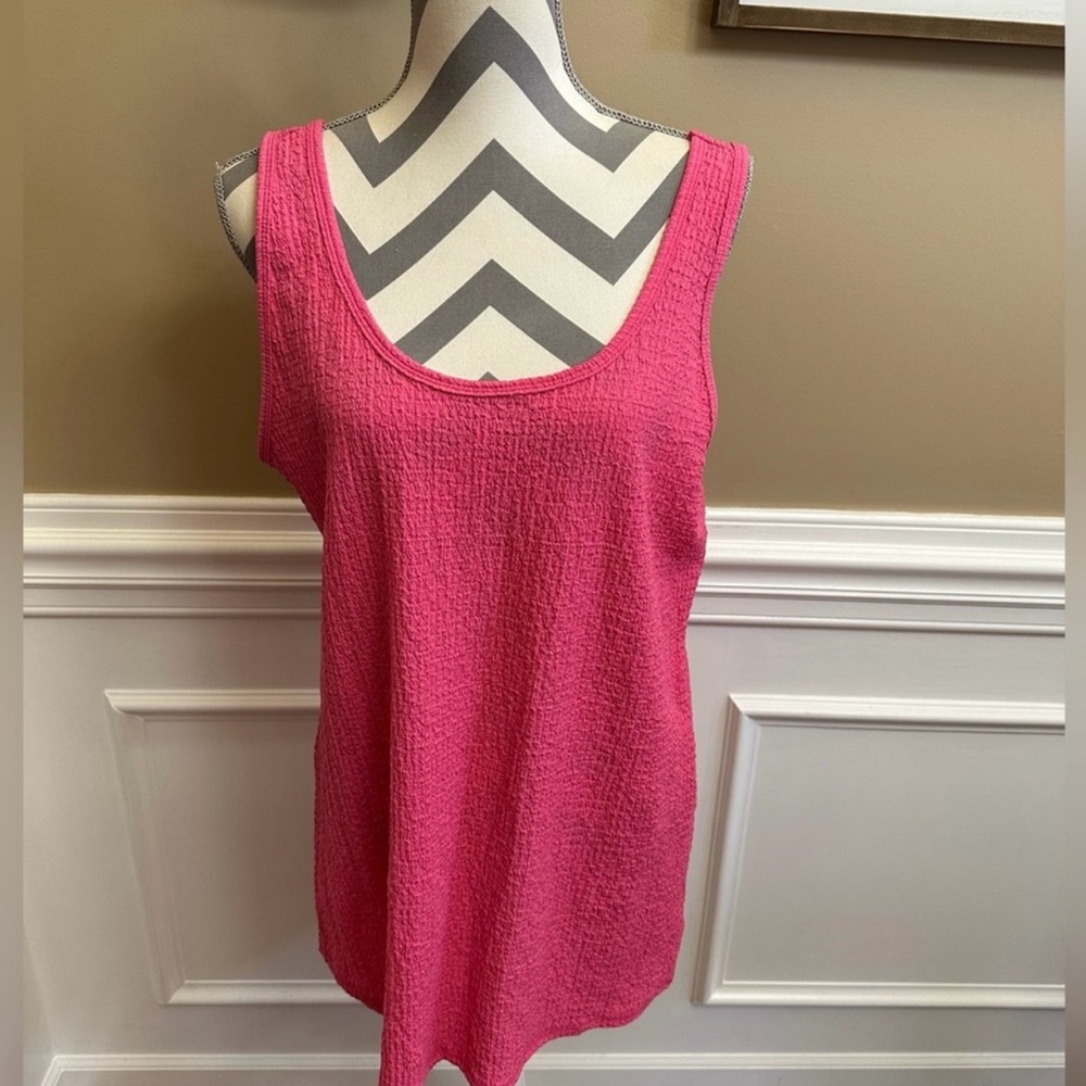 Torrid hot pink tank top Size 2X NWT
